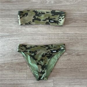 Triangl bikini